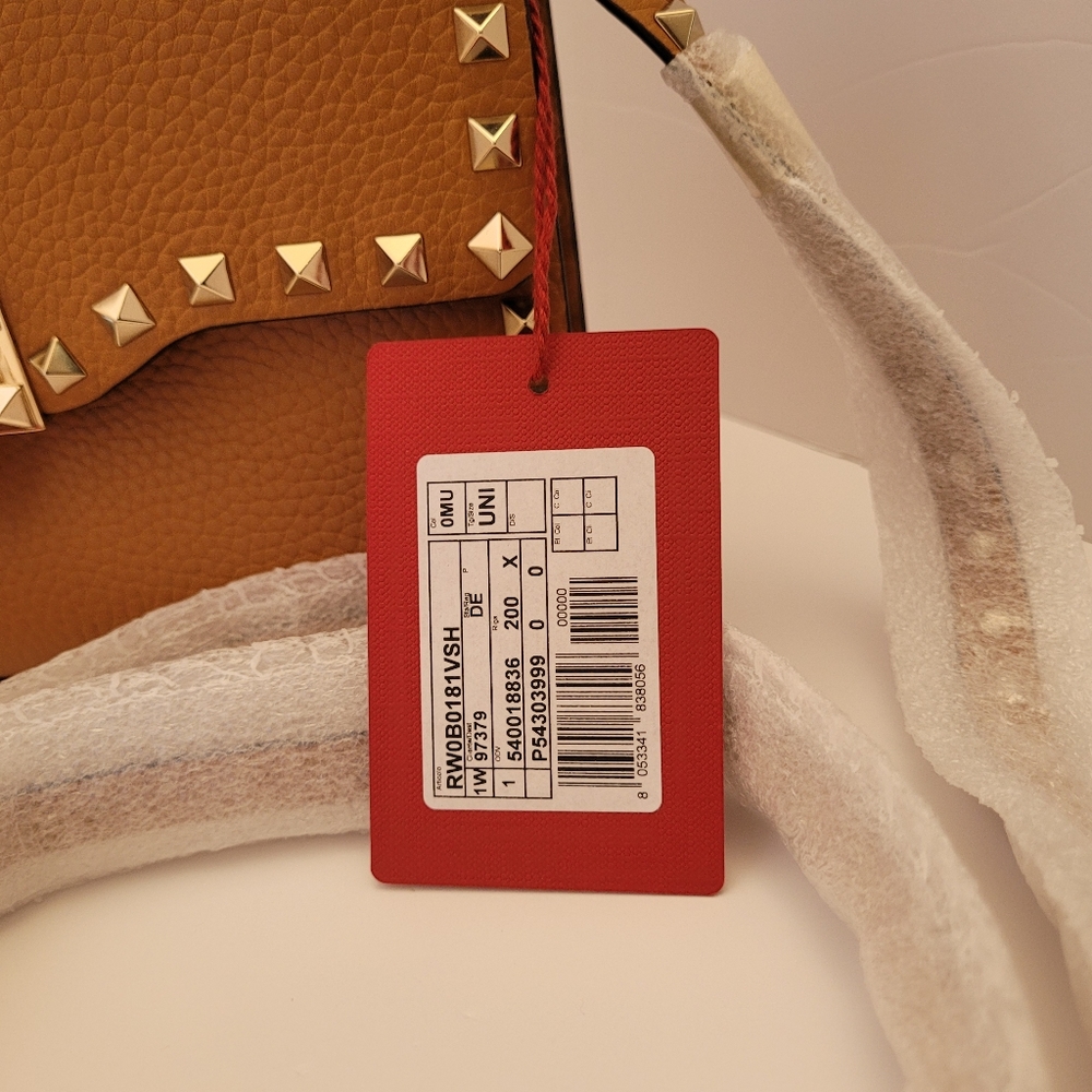 SOLD-💜Host Pick💜BWT Valentino Garavani ROCKSTUD GRAINY CALFSKIN CROSSBODY BAG - Picture 5 of 14